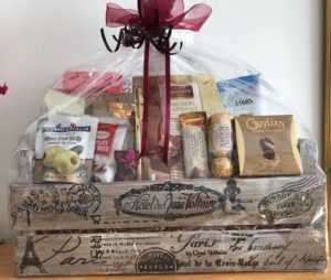 le Paris wood crate