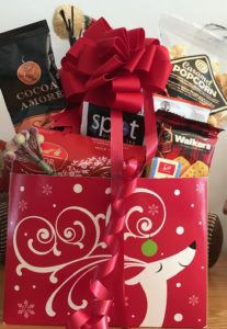 Bashful reindeer gift box
